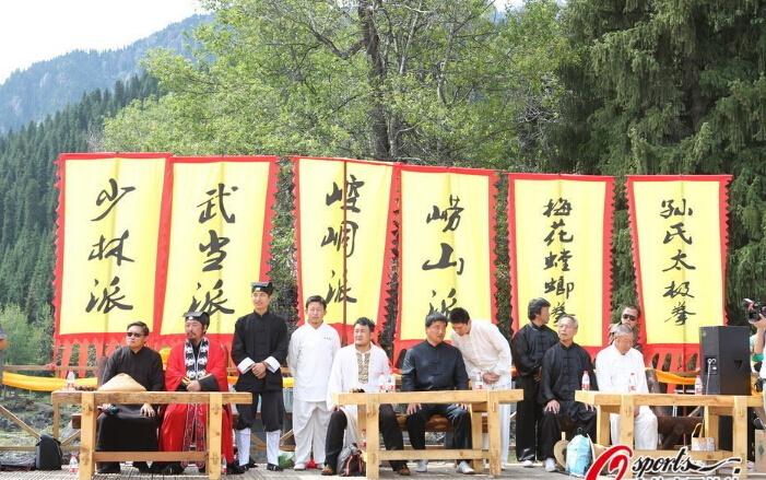 一群纸老虎
